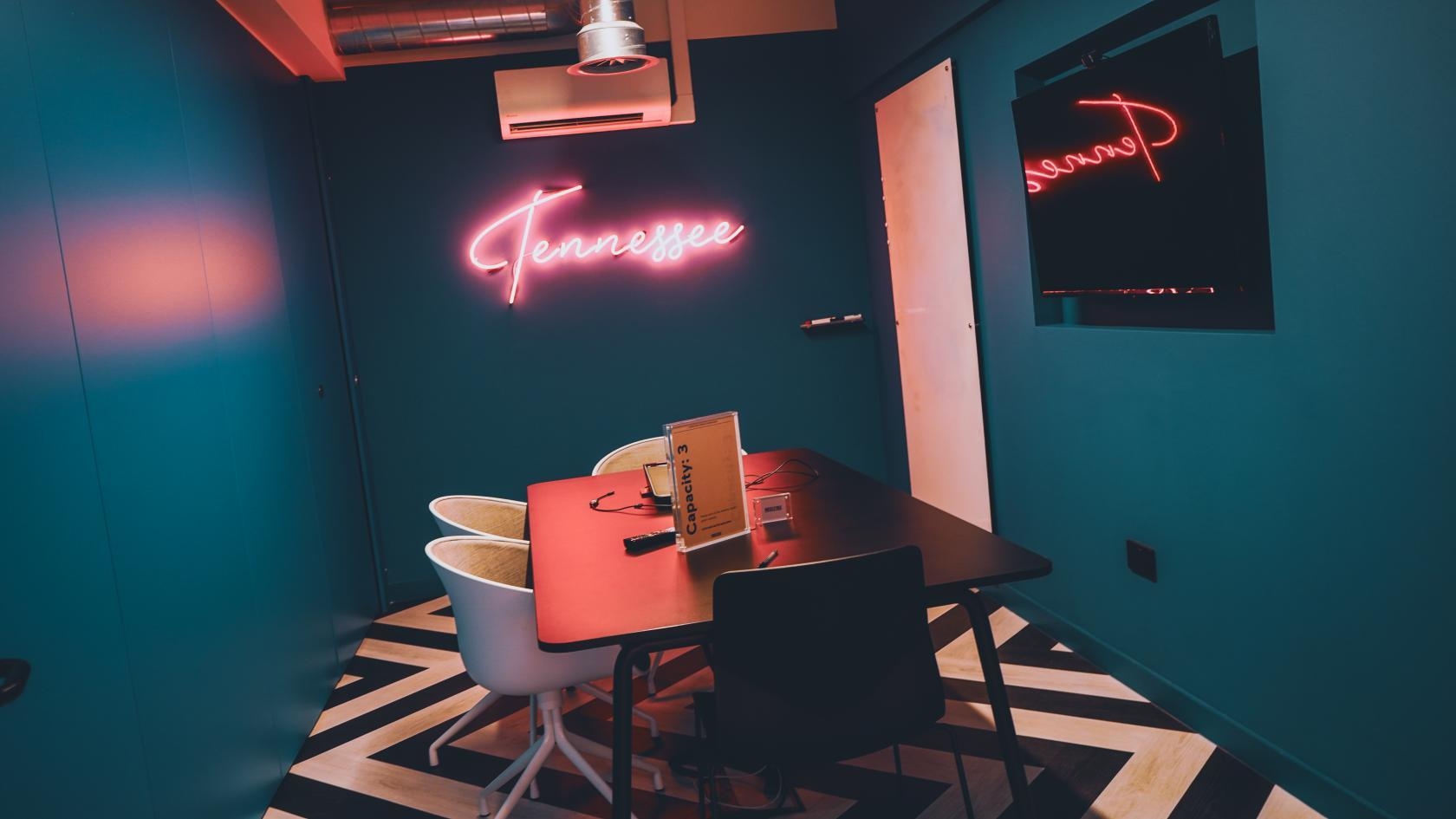 Photo of Huckletree Manchester, Tennesee