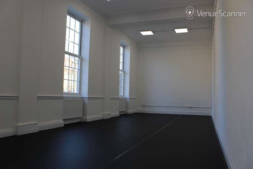 Lecoqs Lab, The Monkey House photo #2