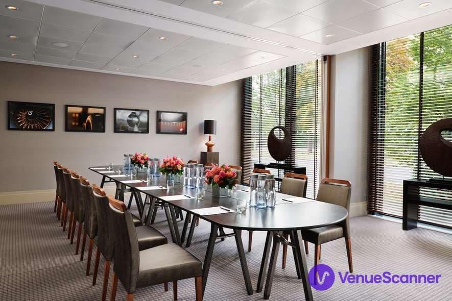 Earhart, Aviator photo #1