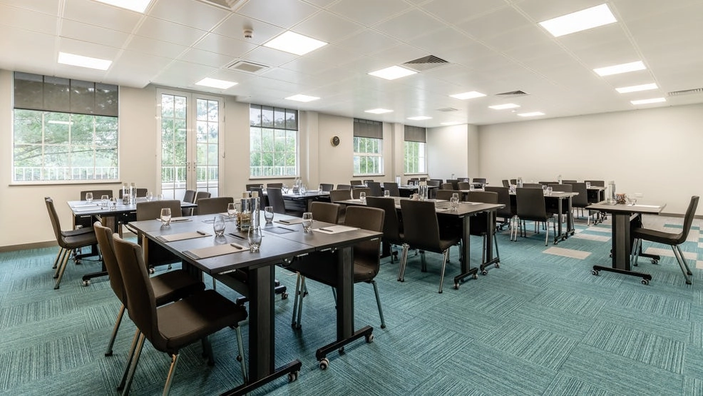 Photo of Gorse Hill, Woking, Lake