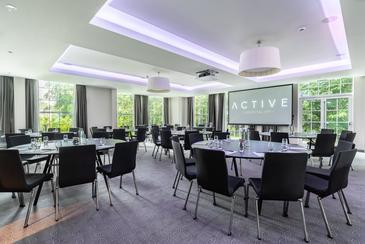 Photo of Gorse Hill, Woking, Hook