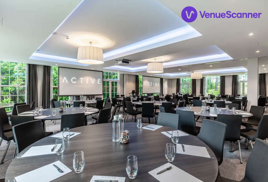 Hook Heath Suite, Gorse Hill, Woking photo #3