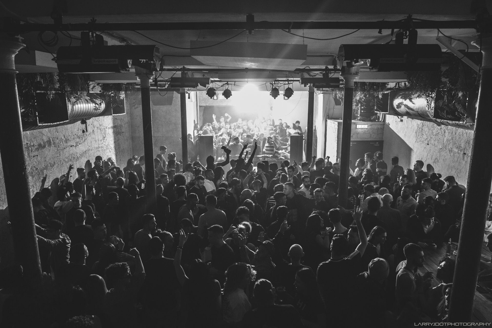 Photo of 93 Feet East, Live Room