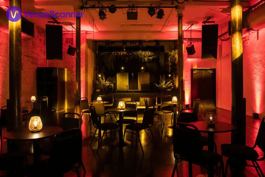 Live Room, 93 Feet East photo #2