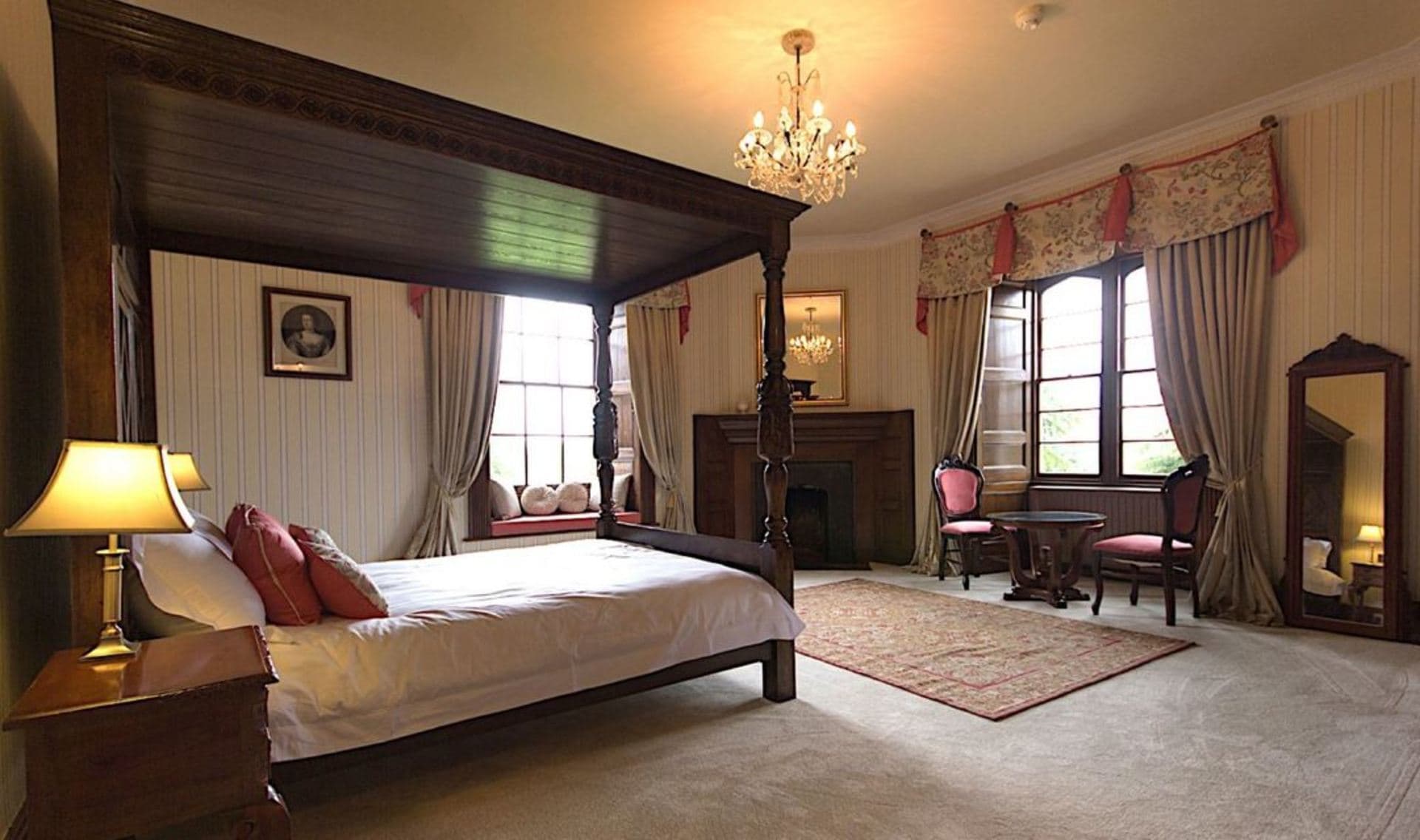 Main House ( Accommodation )