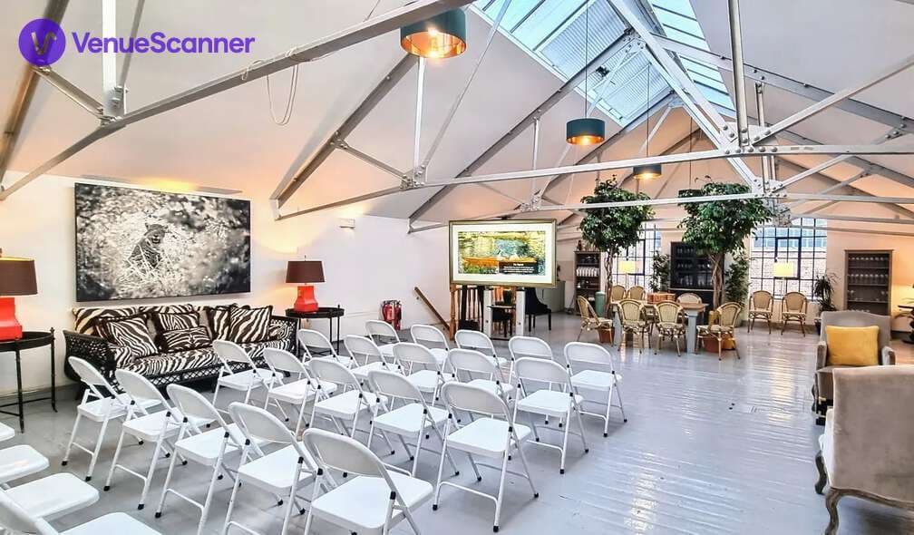 Exclusive Hire, L'Atelier photo #2