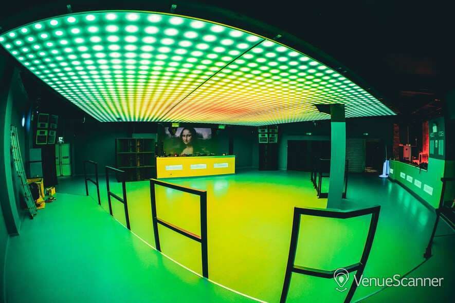 Mint Warehouse photo #3