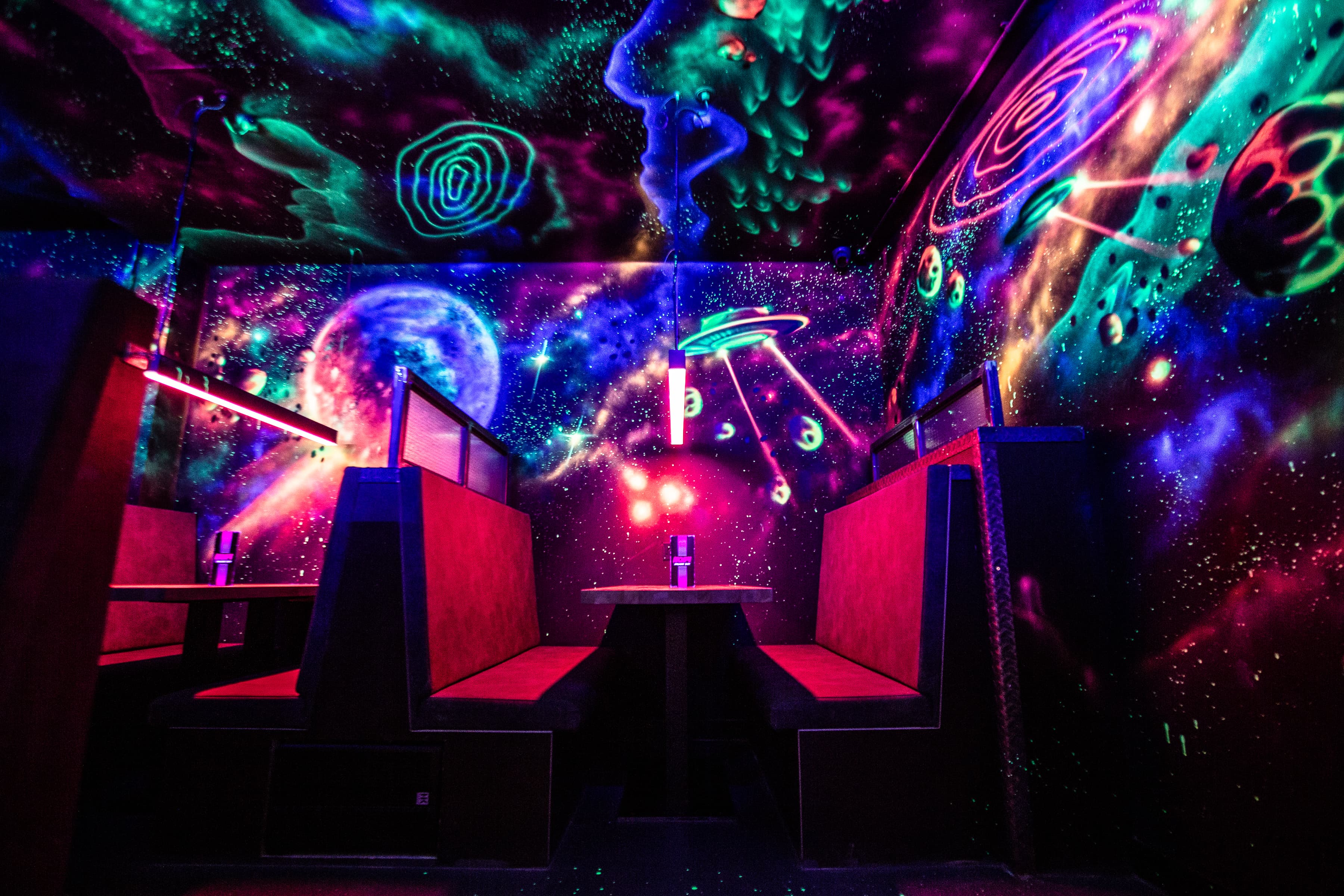 DJ Den & Raised Booths