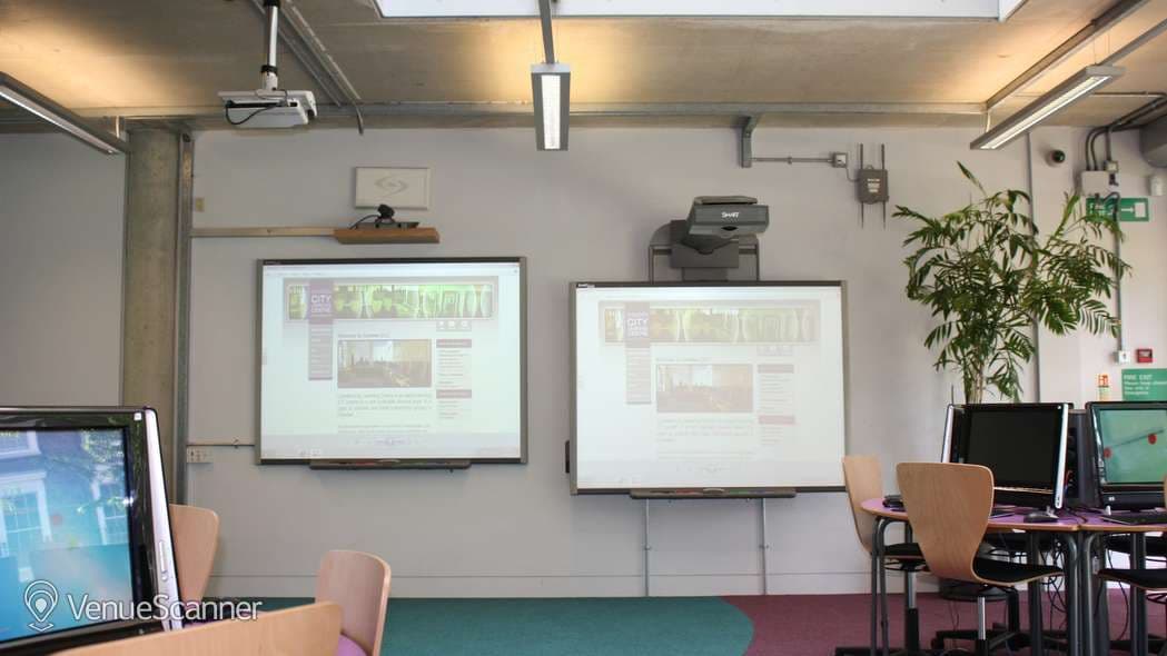 Open Area, Camden City Learning Centre photo #3