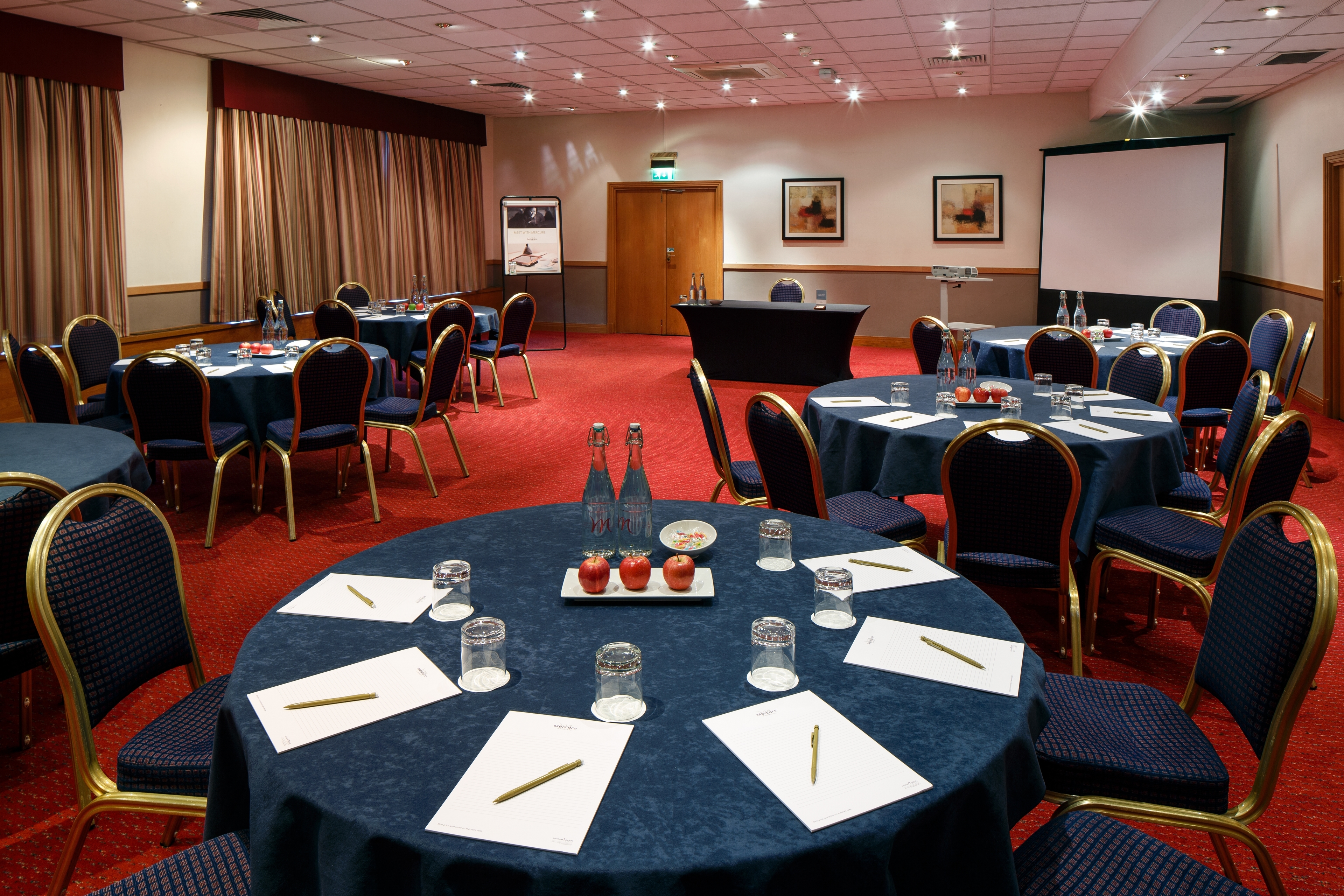 Photo of Mercure Maidstone Great Danes Hotel, Park View Suite