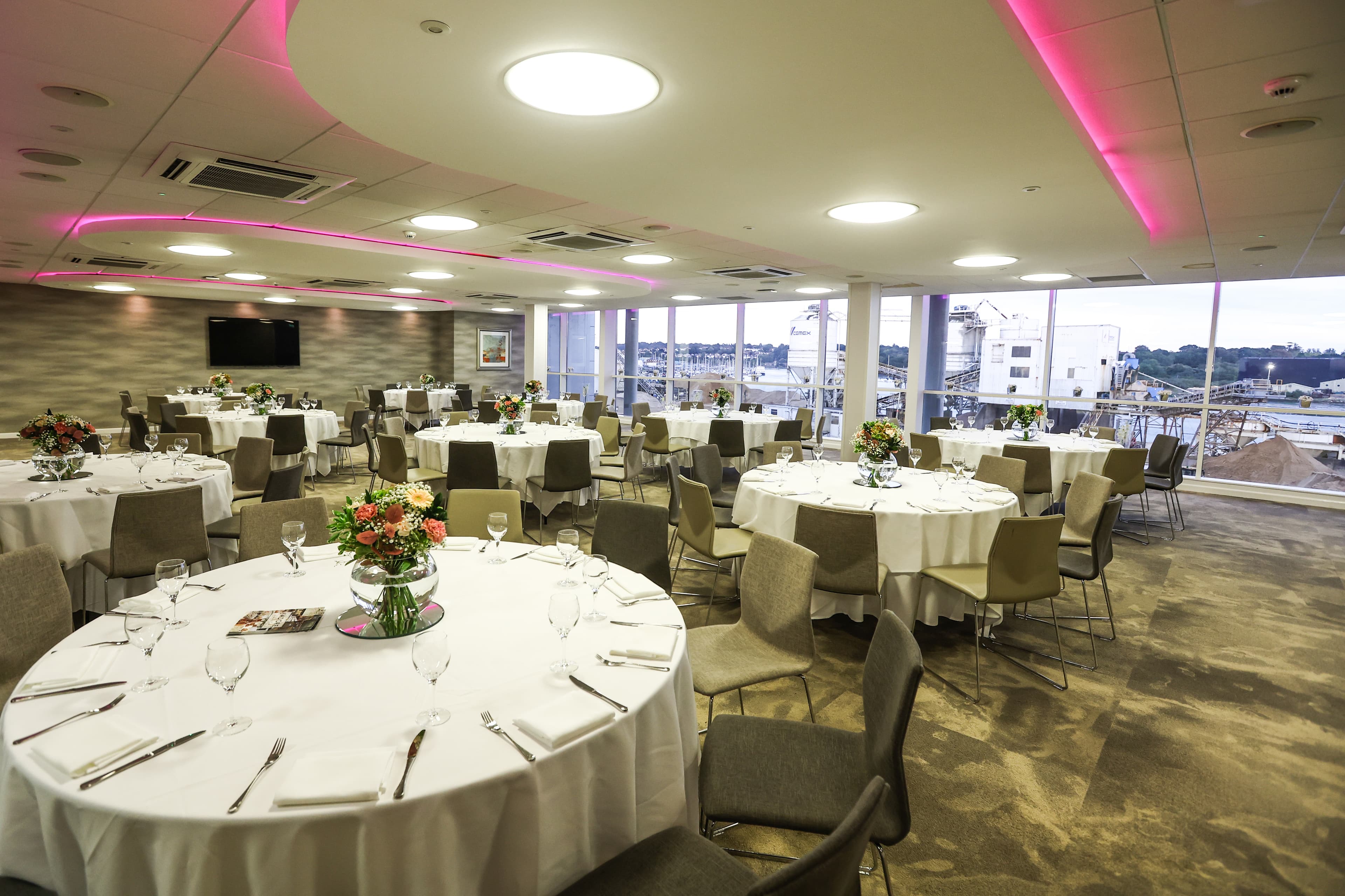 Saints Events - Southampton Football Club, Markus Liebherr Lounge photo #2