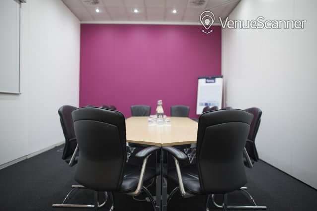 Windermere, Regus Heathrow Stockley Park photo #2