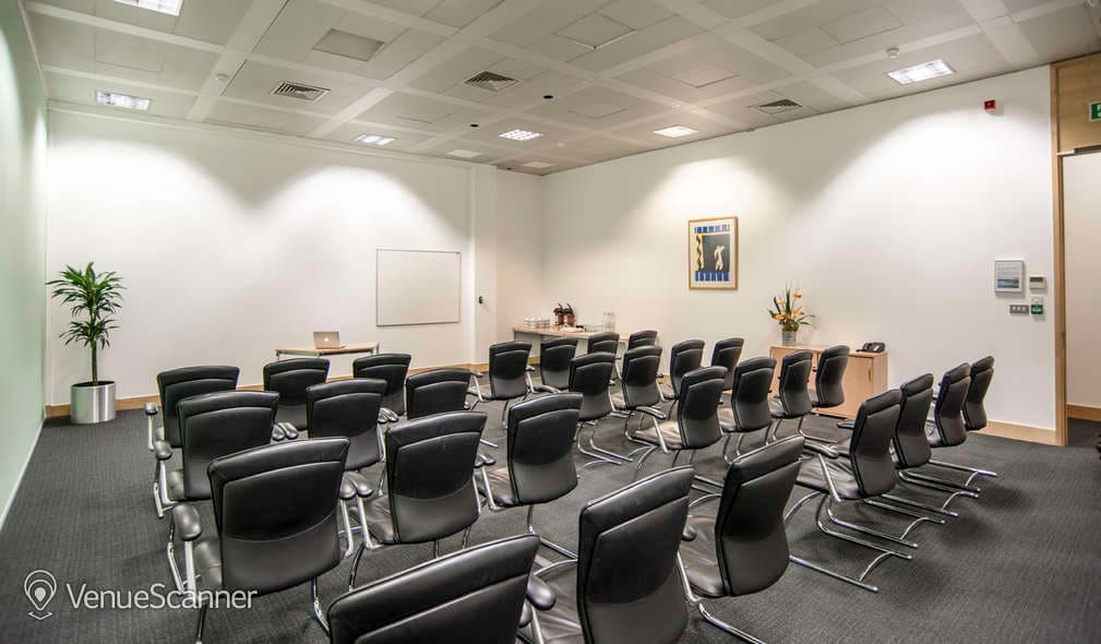 Malawi / Tekapo, Regus Heathrow Stockley Park photo #1