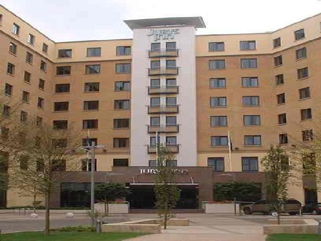 Photo of Leonardo Hotel Newcastle, Suite 2