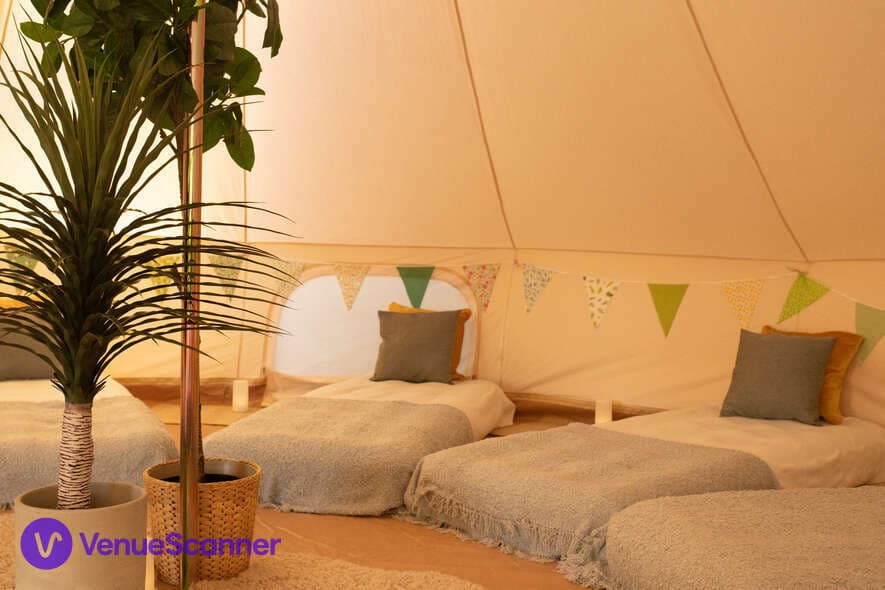 Exclusive hire, The Sleepover At Harrys photo #2