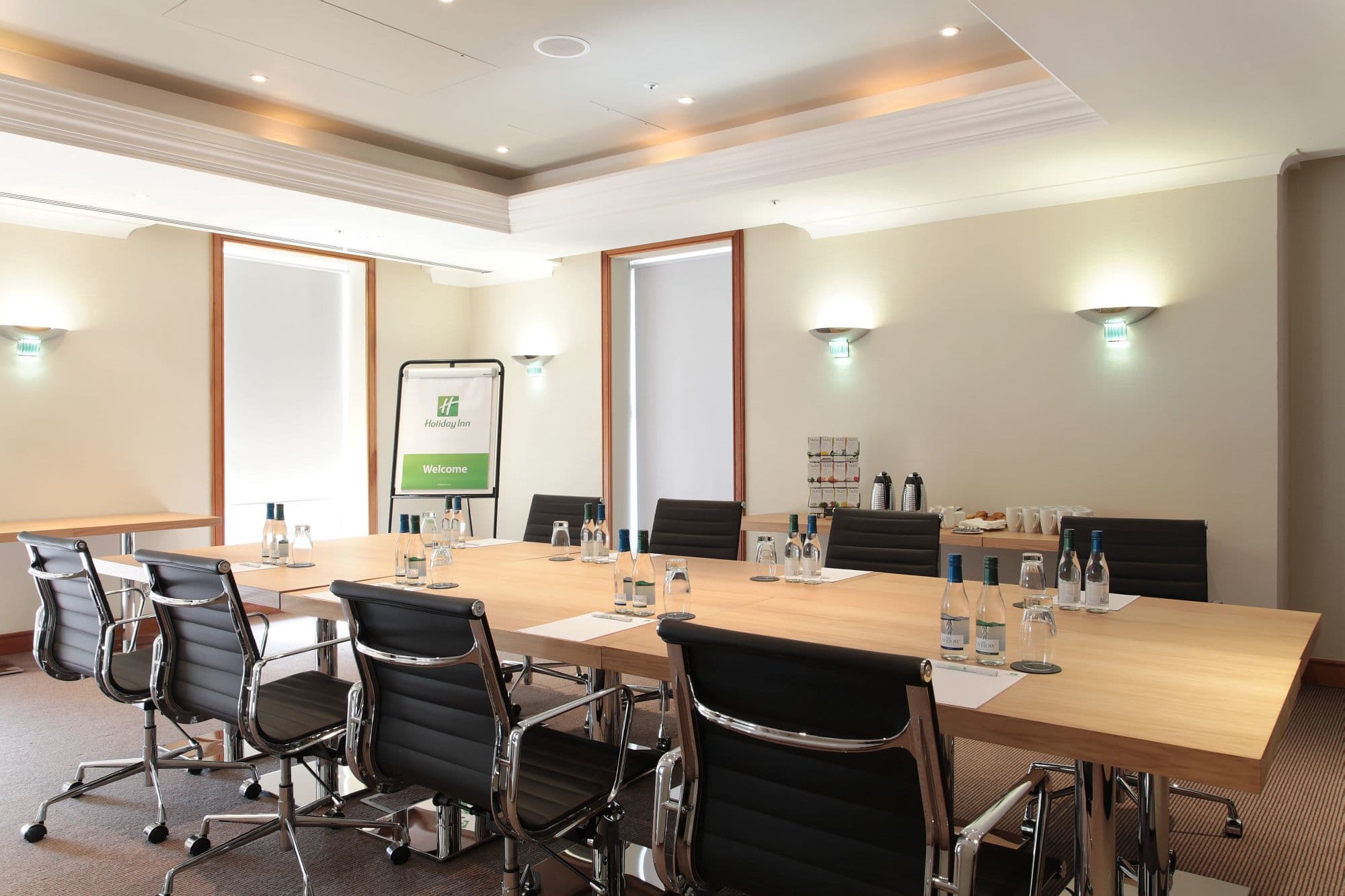 Holiday Inn Terminal 5, Arora Suite photo #2