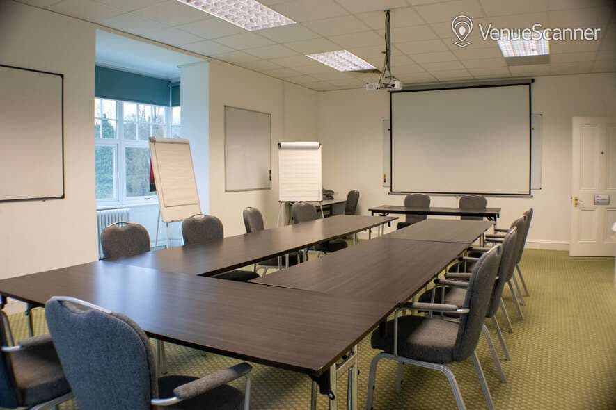 Middle Aston House photo #3