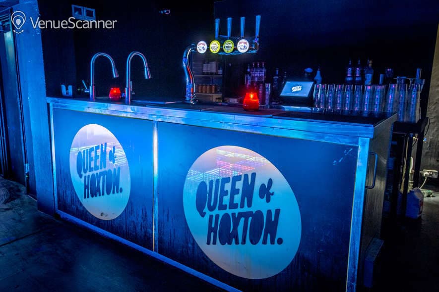 Room 2, Queen Of Hoxton photo #3