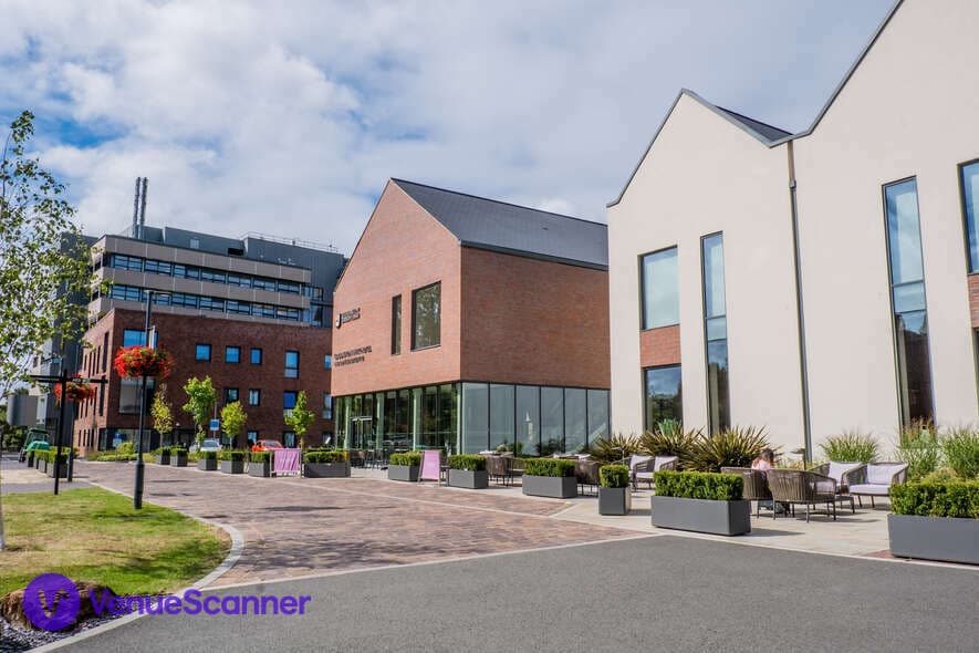 Edgbaston Park Hotel, Barber photo #3