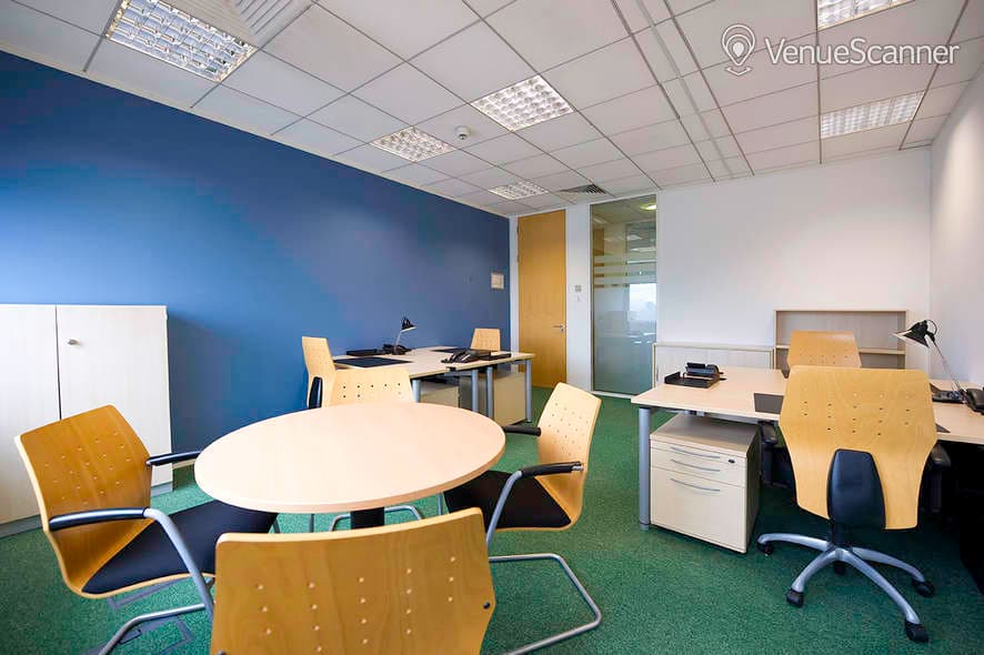MR5, Regus Milton Keynes Atterbury Lakes photo #1