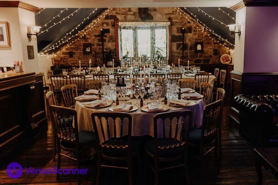 Dan Mór, Òran Mór photo #1