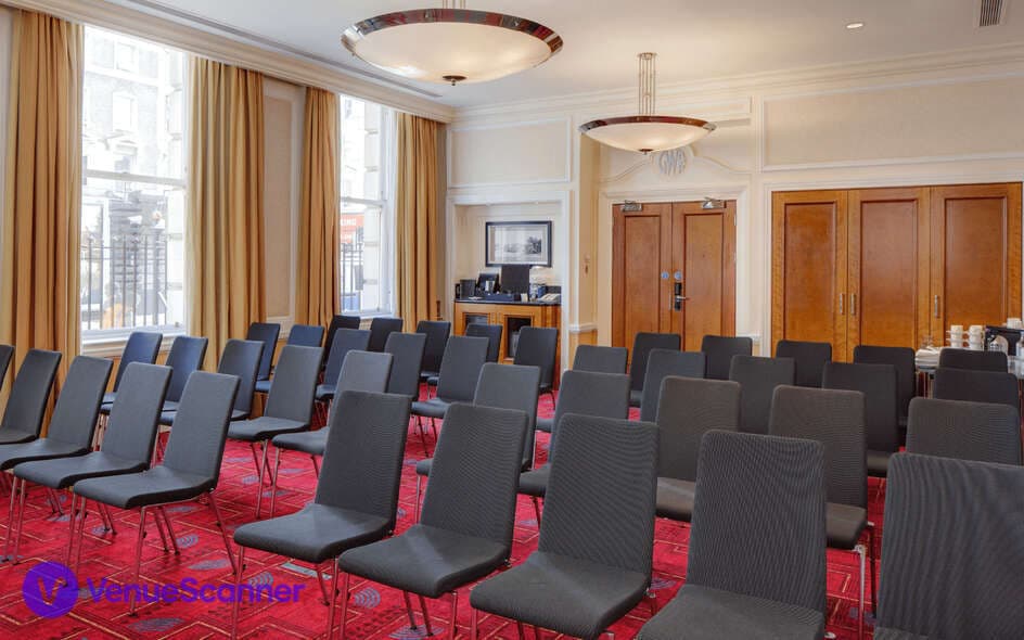 Mac Iver, Hilton London Paddington photo #3