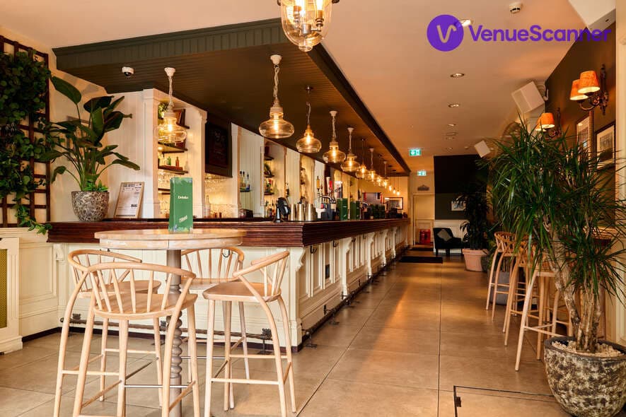 Bar Area, The Botanist, Liverpool One photo #3