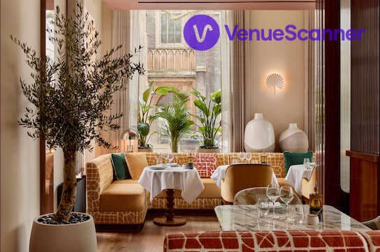 Exclusive Hire, La Mome London photo #3