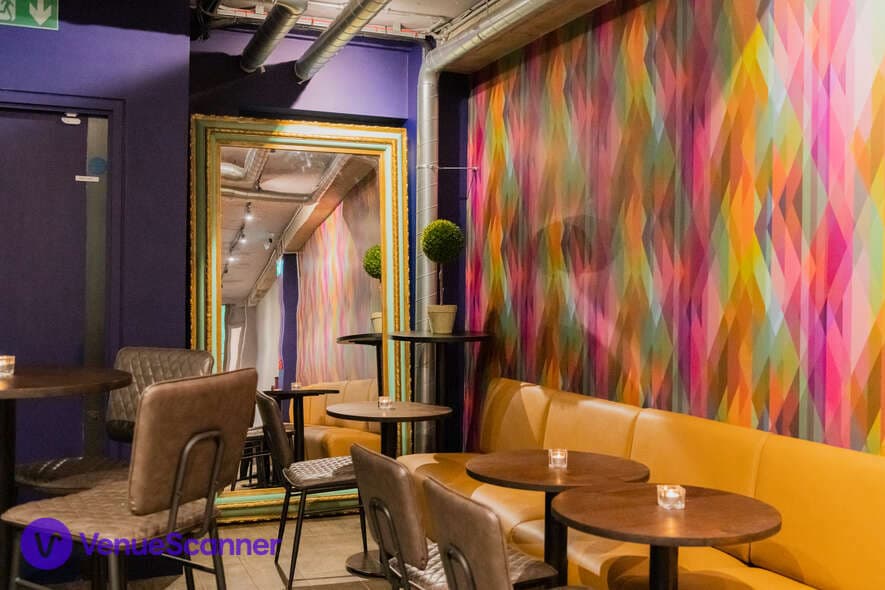 Entire Venue, Brooks Mews Wine Bar photo #2