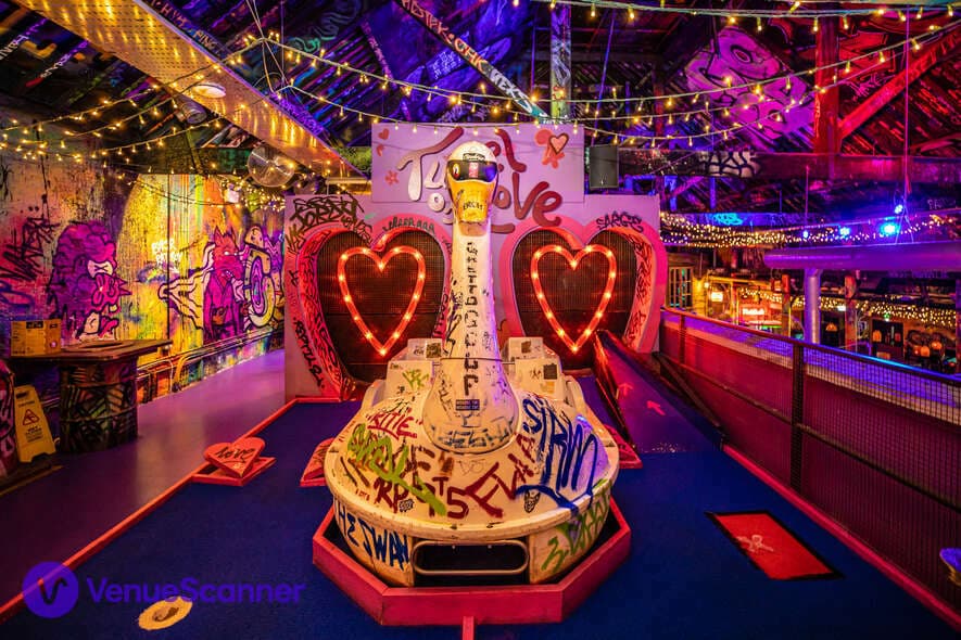 Full Venue Hire, Golf Fang Newcastle photo #2