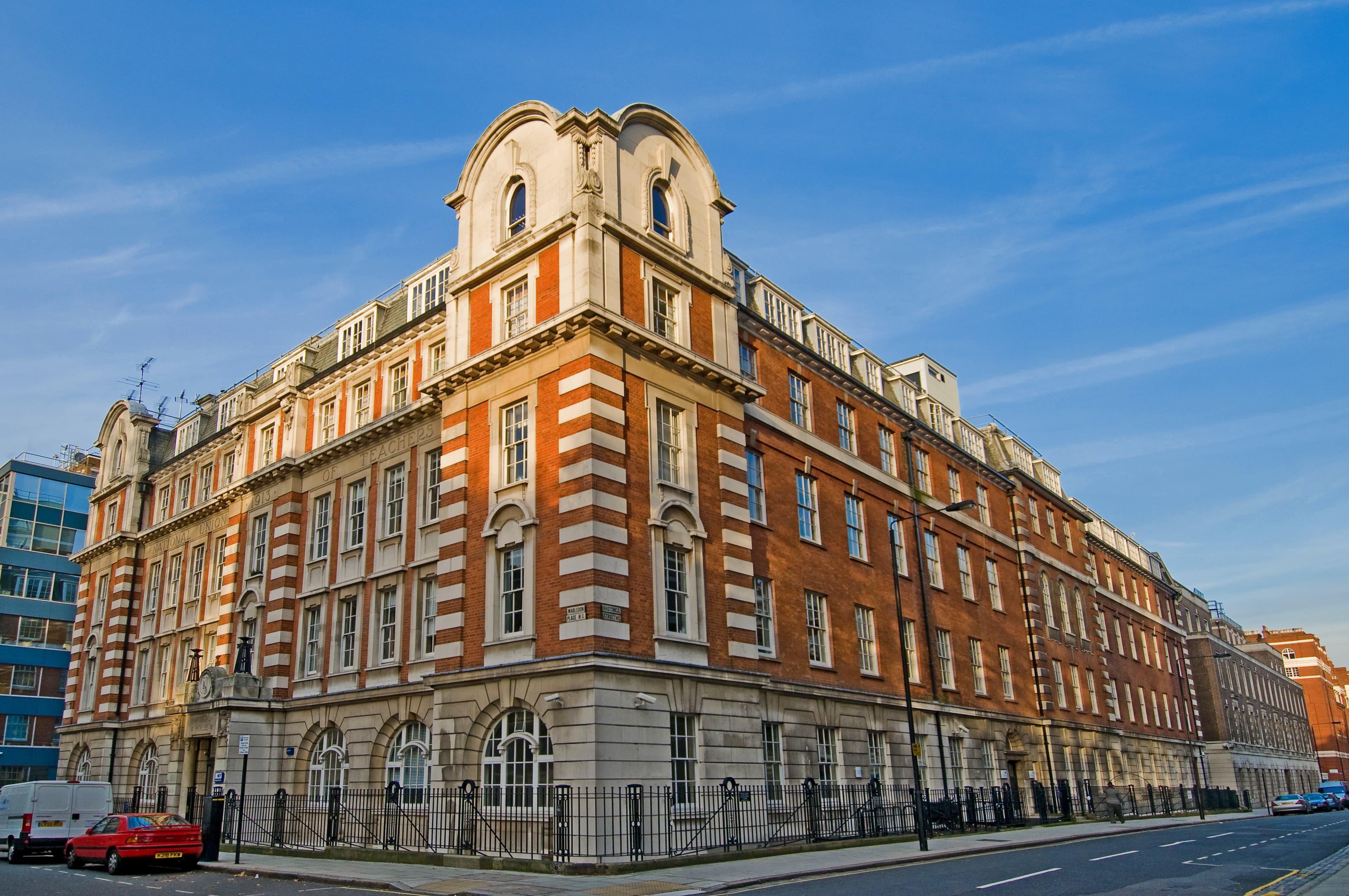 Regus London Knightsbridge, Parrot Room photo #2