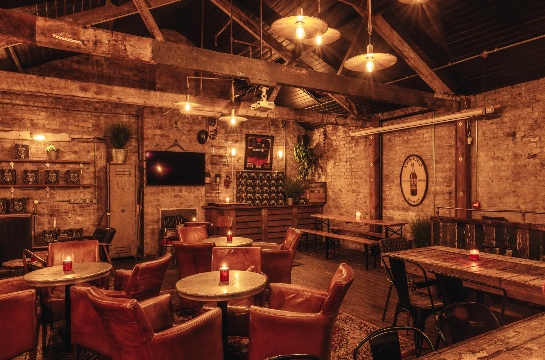 Photo of Wolfpack Queens Park, Upstairs