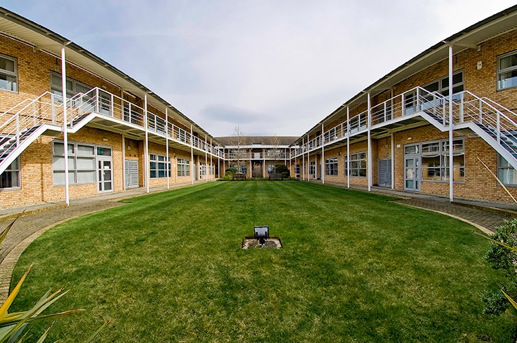 Photo of Regus Oxford Business Park