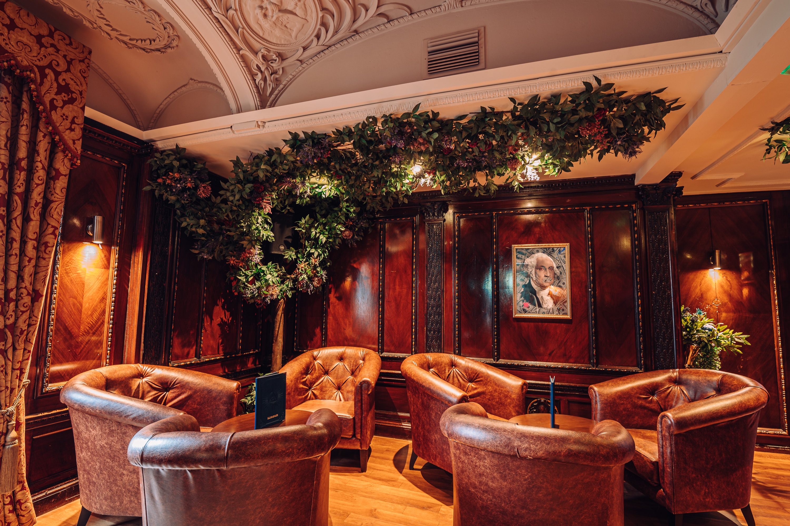 Photo of Illuminati Cocktail Bar, VIP Lounge