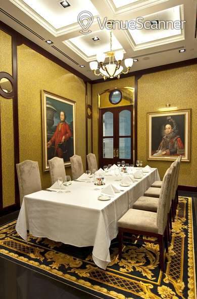 Tanglin, Lawry's The Prime Rib photo #2