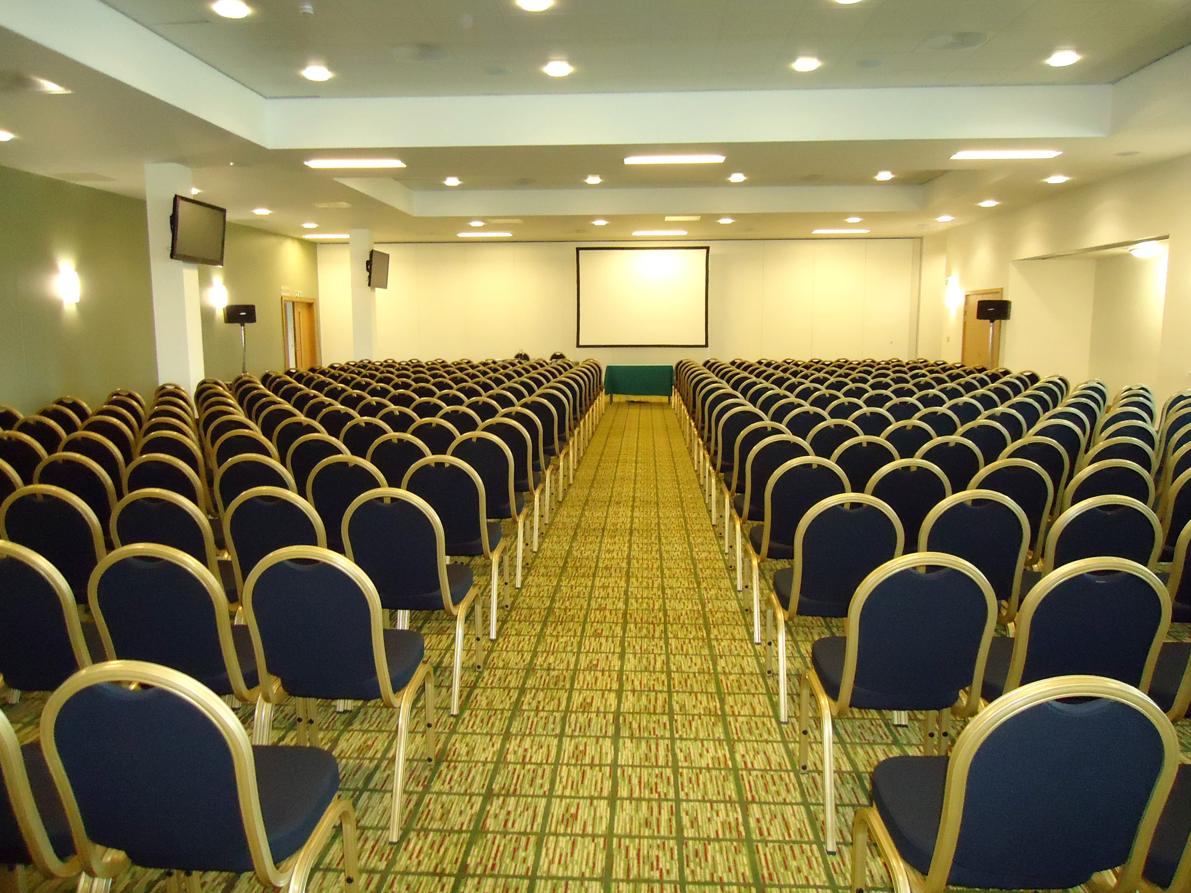 1880 & Honours Suites