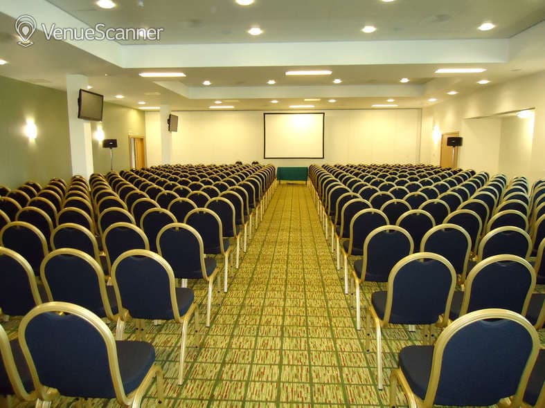 1880 & Honours Suites, Leicester Tigers photo #1