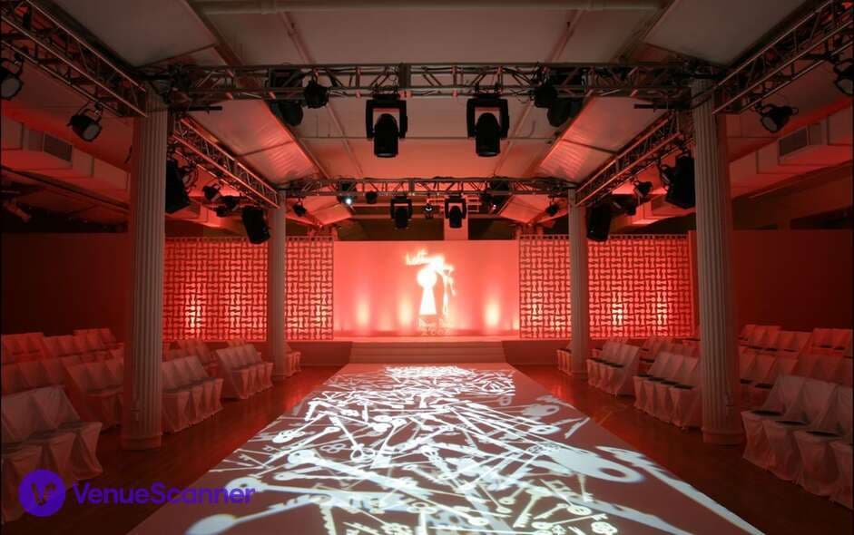 Full Pavilion, Metropolitan Pavilion photo #6