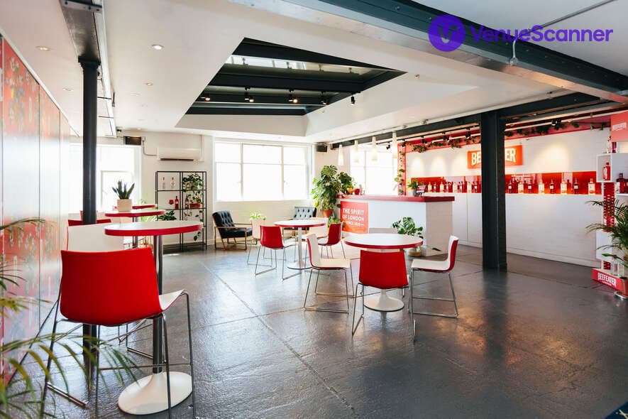 The Beefeater Gallery Bar, Beefeater Gin Distillery photo #3