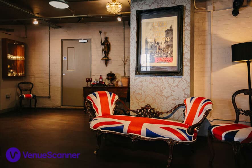 Beefeater Bar 24, Beefeater Gin Distillery photo #3