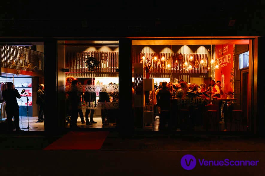 The Beefeater Aperitif Bar, Beefeater Gin Distillery photo #18