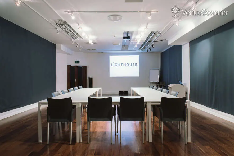 Digital Lounge, Lighthouse photo #1