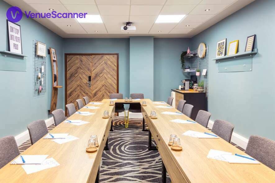 Usher, Novotel Edinburgh Centre photo #1