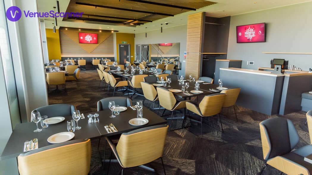 The Oxford & Cambridge , Brentford Football Club photo #3