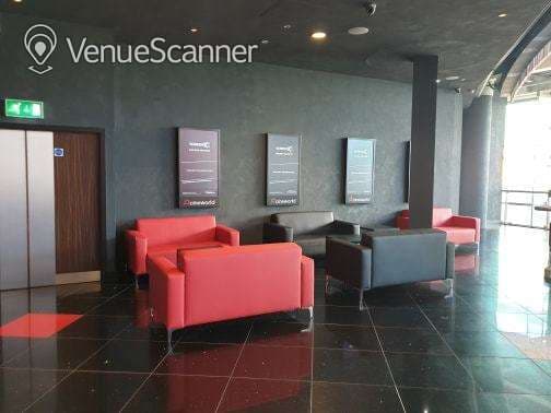 Screen 1 - 102 Seats, Cineworld Newcastle photo #9