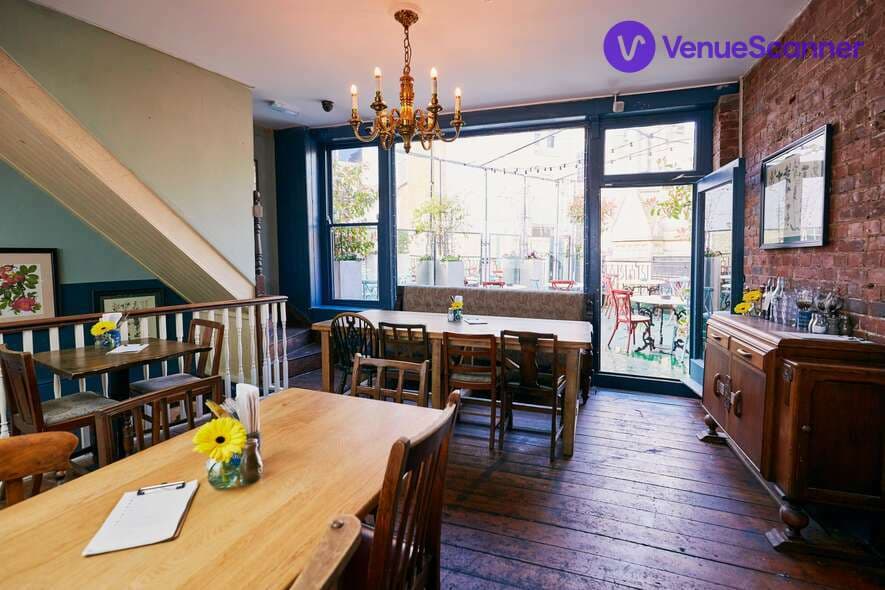 Upper Level & Terrace, The Drapers Arms photo #1