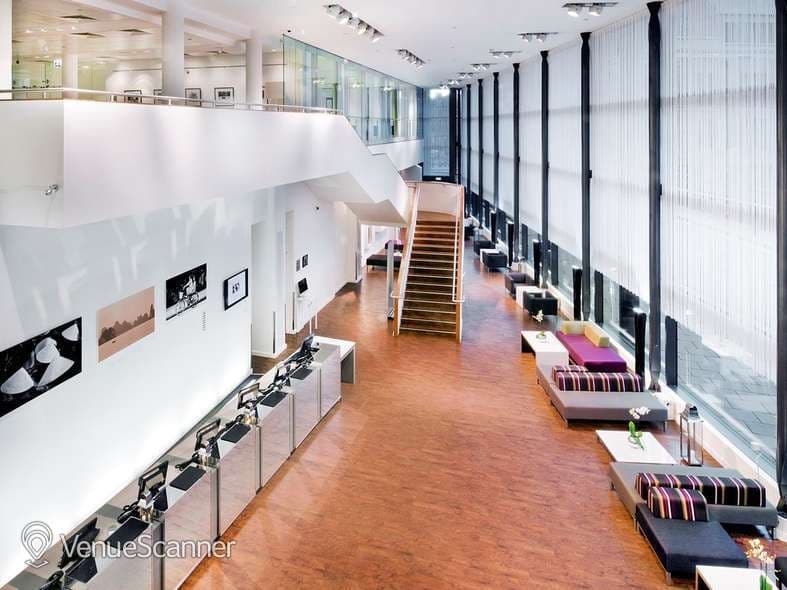 Linithgow, DoubleTree By Hilton Manchester photo #1