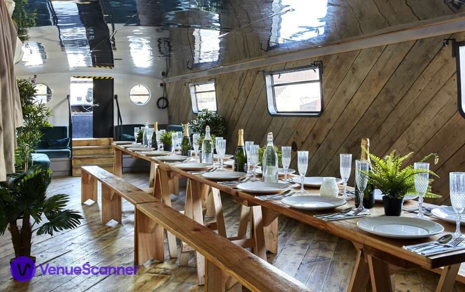 Mary Read - Canal Boat, Studio 9294 & Number 90 photo #3