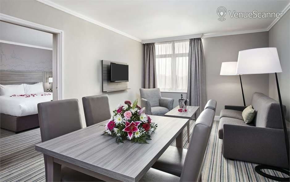 Exclusive Hire, Leonardo Royal Hotel Oxford photo #2