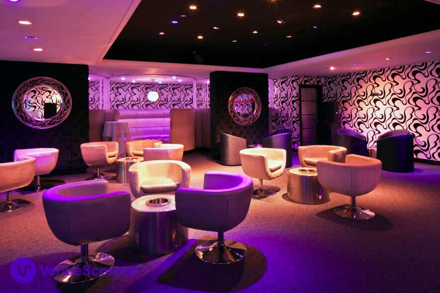 Club10, Leonardo Royal London St Paul's photo #1